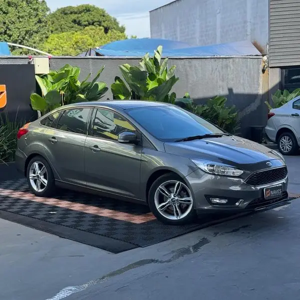 Ford Focus Hatch SE Plus 2.0 PowerShift