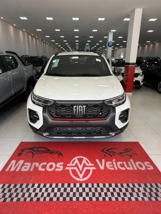 Carro Fiat Strada 2025 Ultra 1.0 Turbo