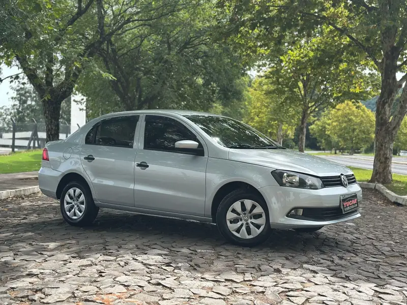Volkswagen Voyage 1.6 VHT City (Flex)
