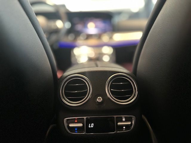 E 300 Avantgarde Sport 2.0 Turbo Gasolina (Aut)