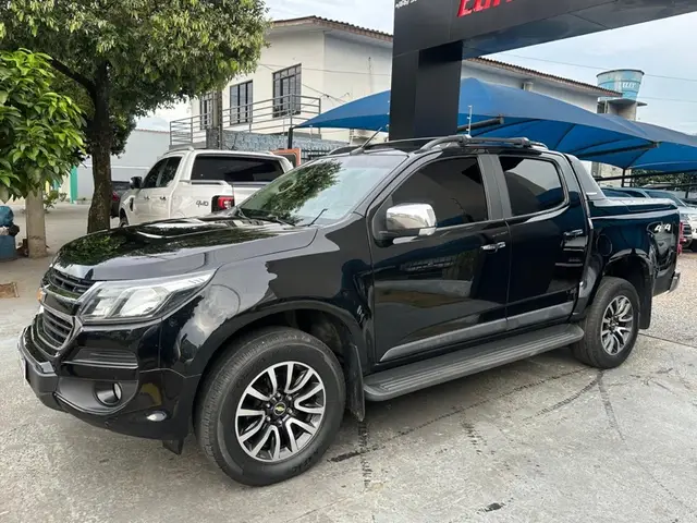 Carro Chevrolet S10 Cabine Dupla 2017 S10 2.8 CTDI High Country 4WD (Cabine Dupla) (Aut)