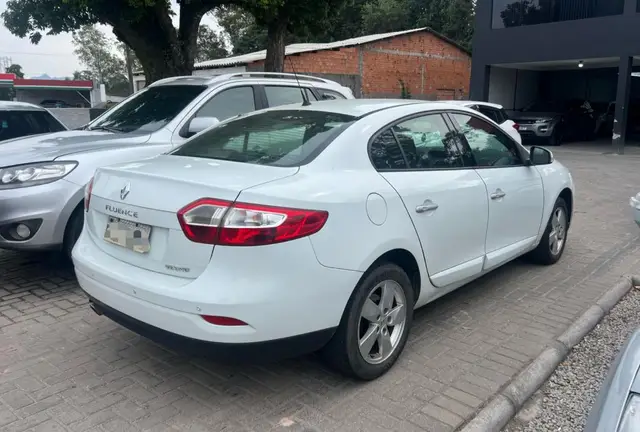 Carro Renault Fluence 2014 2.0 16V Dynamique X-Tronic (Aut) (Flex)