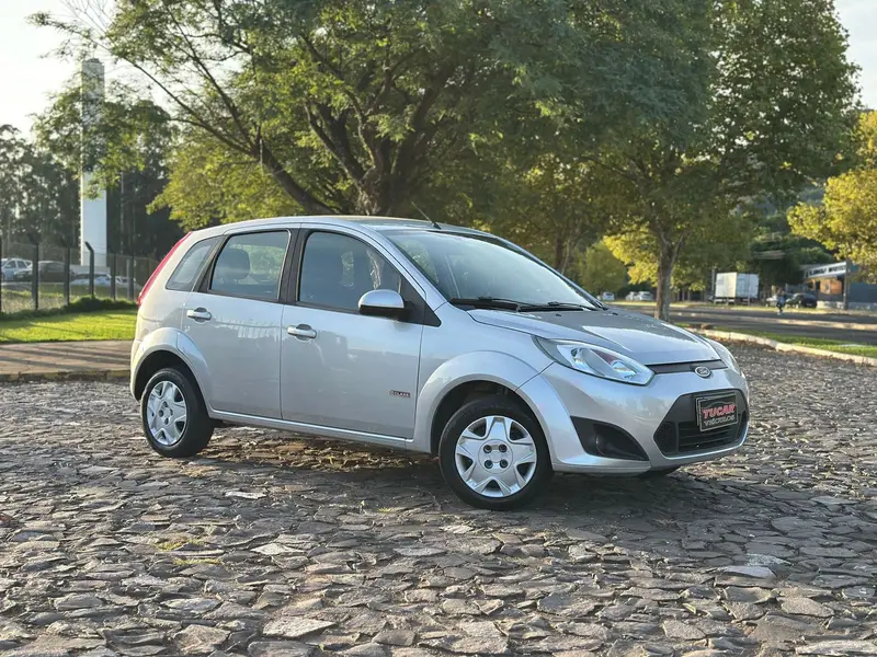 Ford Fiesta Hatch 1.6 (Flex)