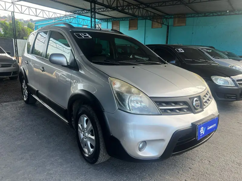 Nissan Livina X-Gear SL 1.8 16V (flex) (aut)