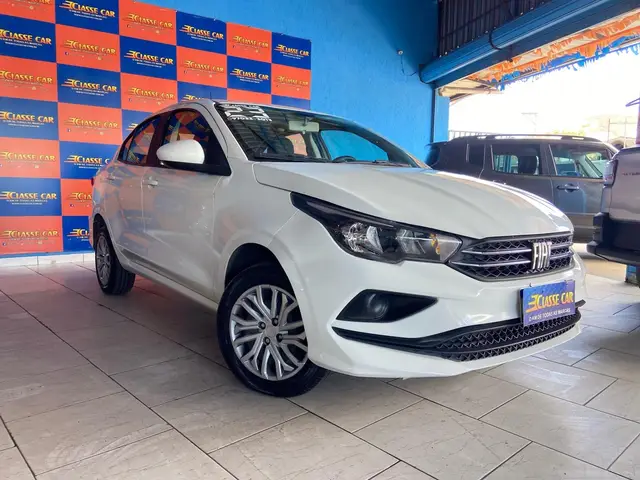 Carro Fiat Cronos 2023 Drive 1.0 (Flex) MT