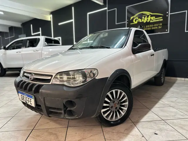 Carro Fiat Strada 2011 Fire 1.4 (Flex)