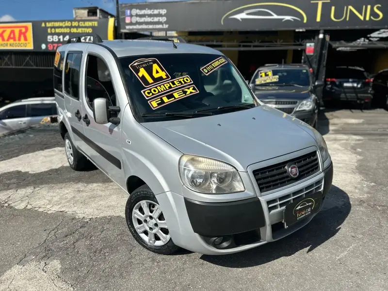 Fiat Doblò Essence 1.8 16V (Flex)