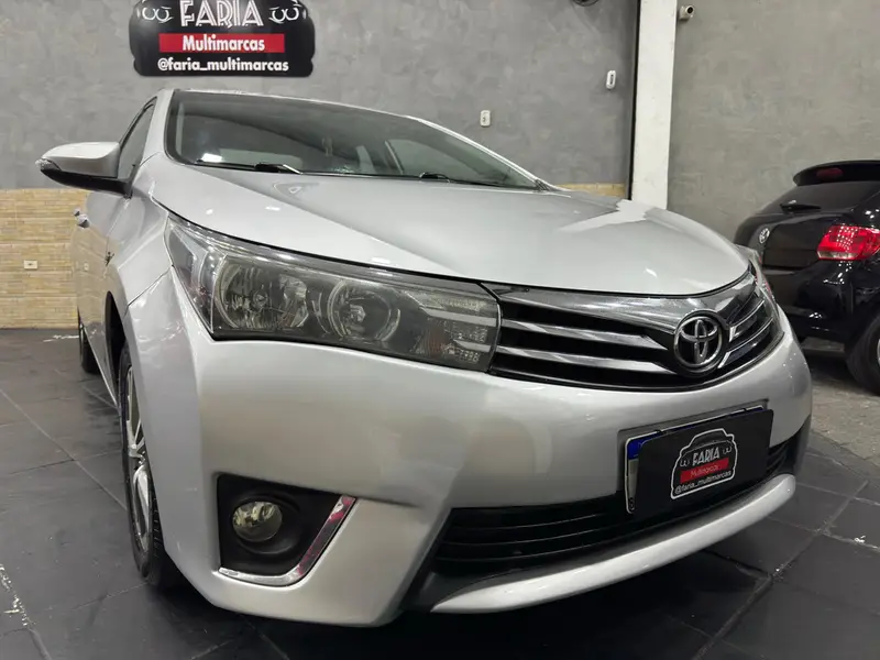 Toyota Corolla 1.8 GLi (Aut.)