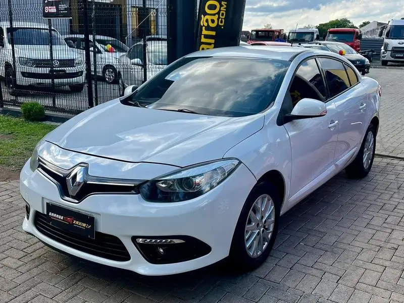 Renault Fluence 2.0 16V Dynamique (Flex)