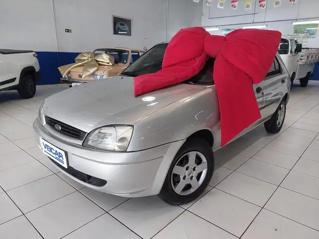 Carro Ford Fiesta Hatch 2004 Street 1.0 MPi
