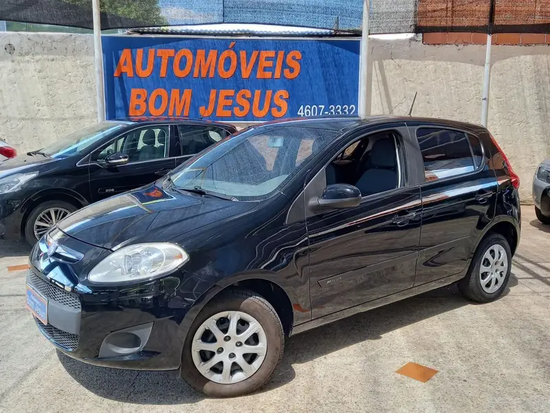 Fiat Palio Attractive 1.0 8V (Flex)