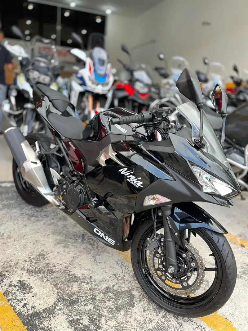 Kawasaki Ninja 400