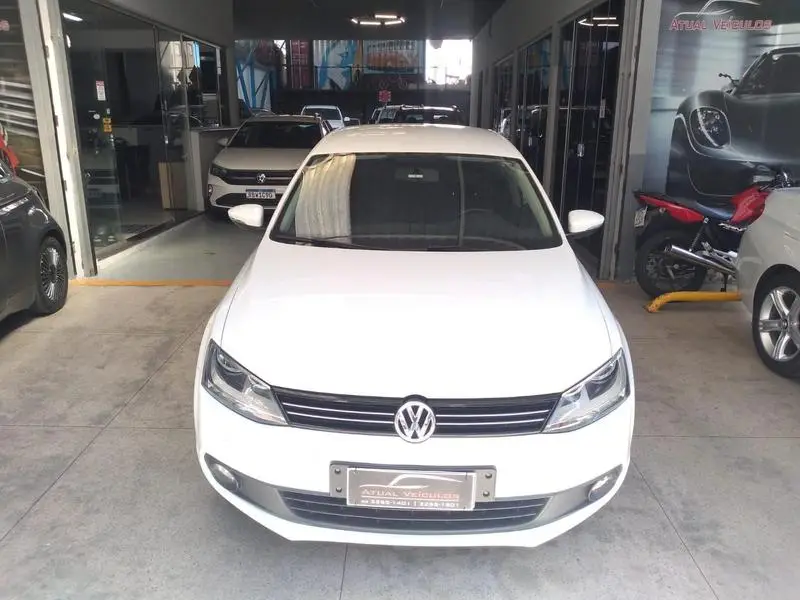 Volkswagen Jetta 2.0 Comfortline (Flex)