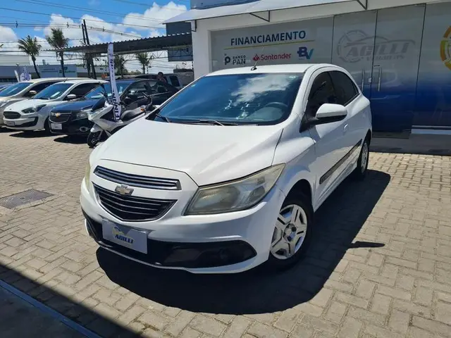 Carro Chevrolet Onix 2013 1.0 LT SPE/4