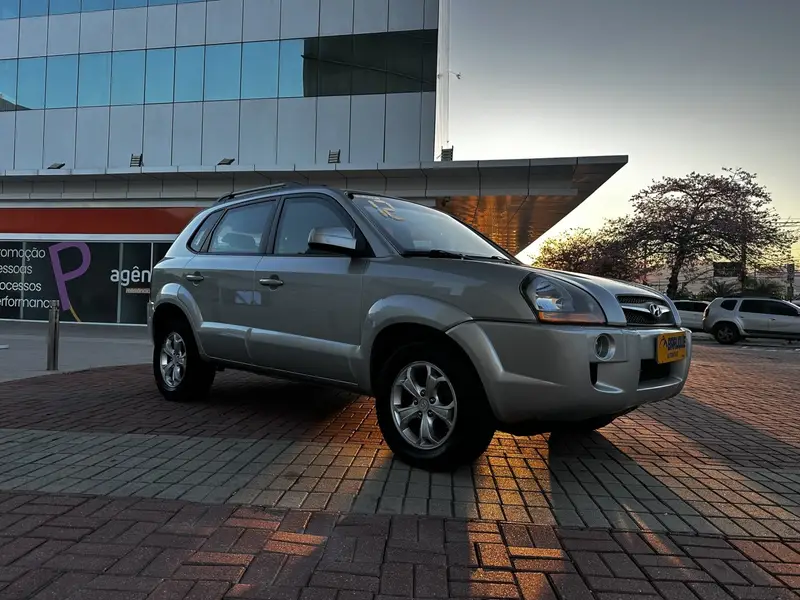 Hyundai Tucson GLS 2.0 16V (aut)