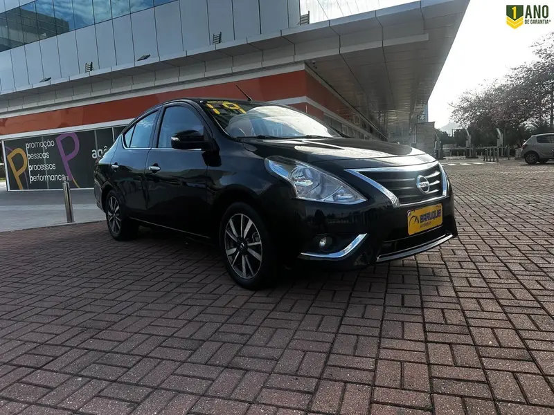 Nissan Versa 1.6 16V S FlexStart (Flex)