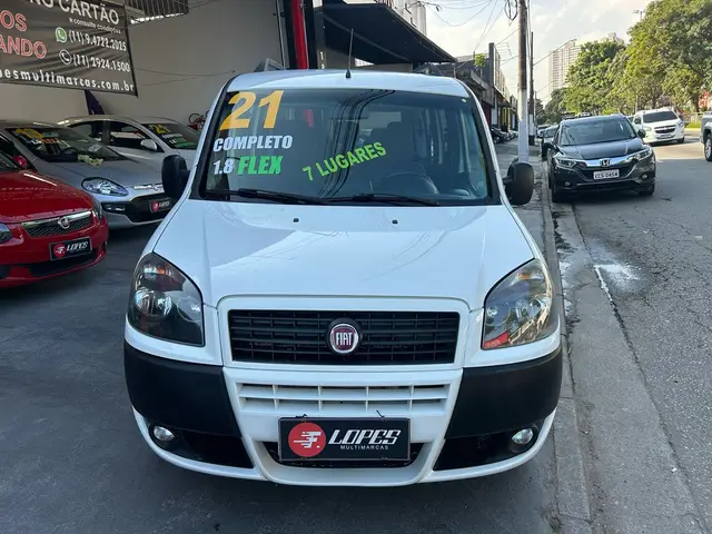 Carro Fiat Doblò 2021 Essence 1.8 16V (Flex)