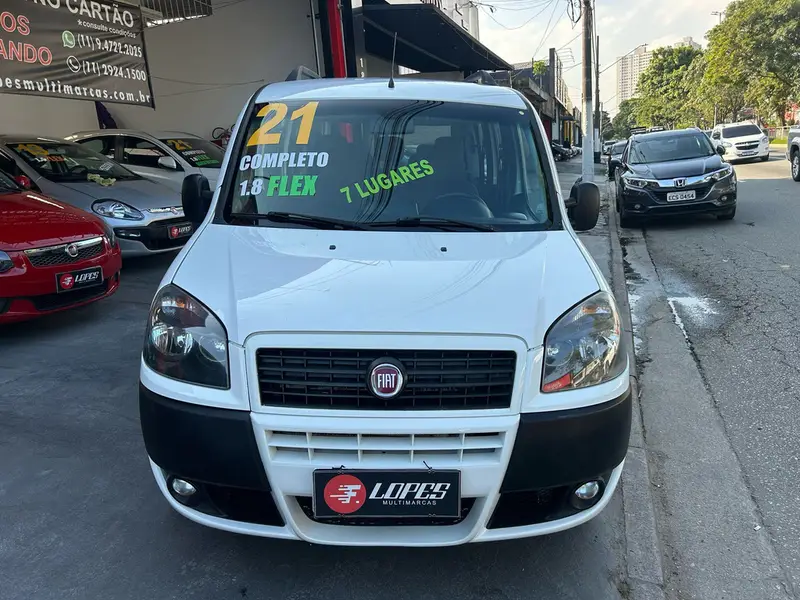 Fiat Doblò Essence 1.8 16V (Flex)