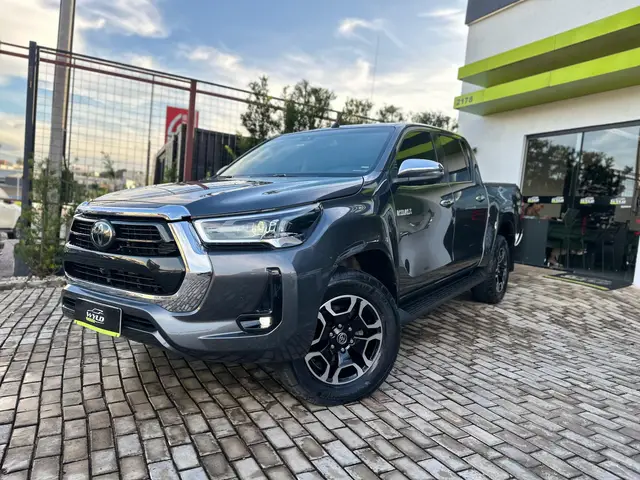 Carro Toyota Hilux Cabine Dupla 2022 SRX 2.8 TDI CD 4x4 (Aut)