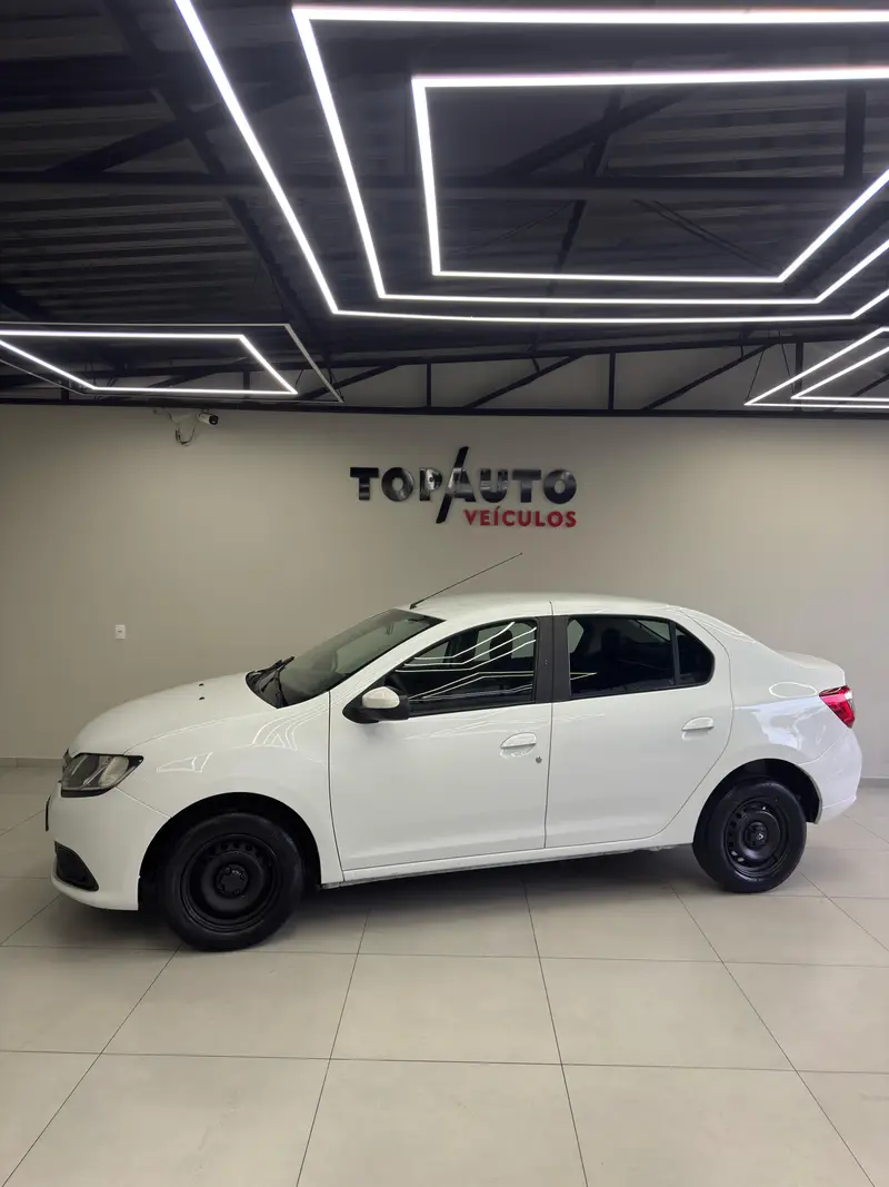 Renault Logan Expression 1.6 8V Easy-r (Aut)