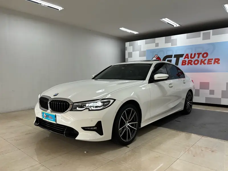 BMW 320i Sport GP 2.0 Turbo