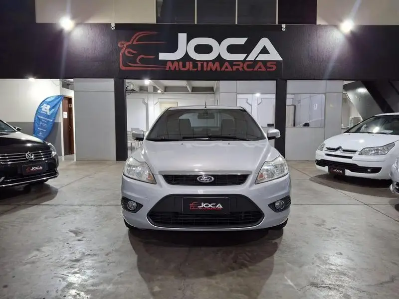 Ford Focus Sedan GLX 2.0 16V (Flex)