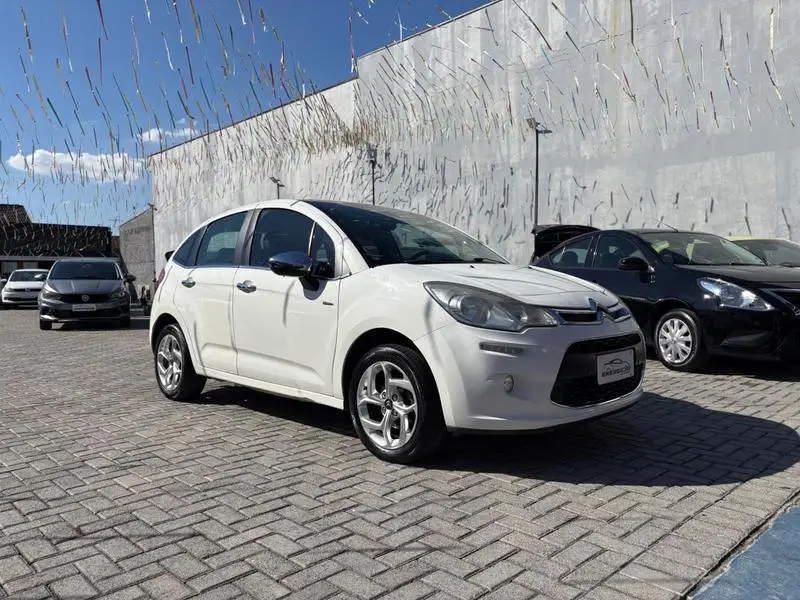 Citroën C3 Attraction 1.5 8V (Flex)