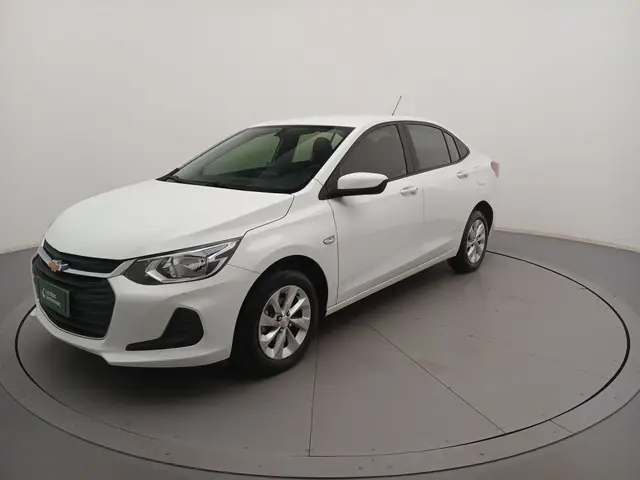 Carro Chevrolet Onix Plus 2023 LT 1.0