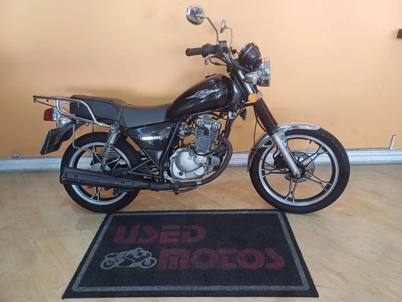 Suzuki Intruder 125