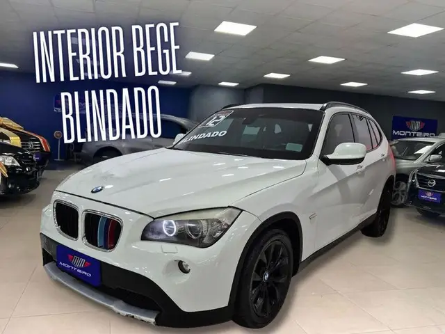 Carro BMW X1 2012 2.0 16V sDrive18i