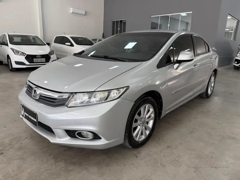 Honda Civic New  LXS 1.8 16V i-VTEC (Flex)