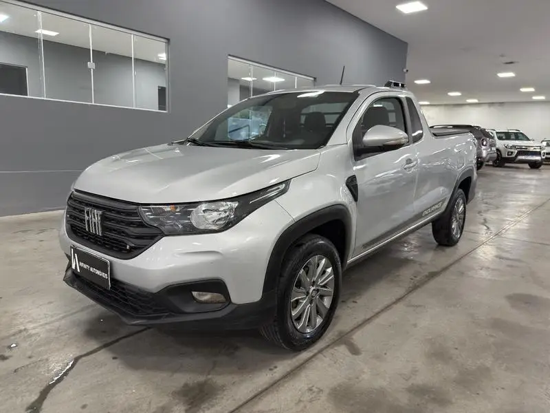 Fiat Strada Freedom 1.3 CS (Flex)