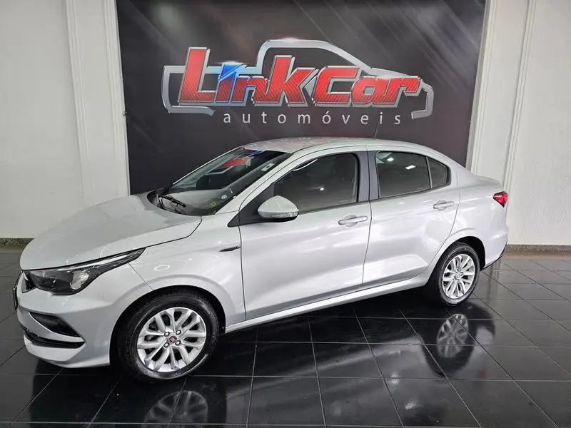 Fiat Cronos 1.3 Drive Firefly GSR (Flex)