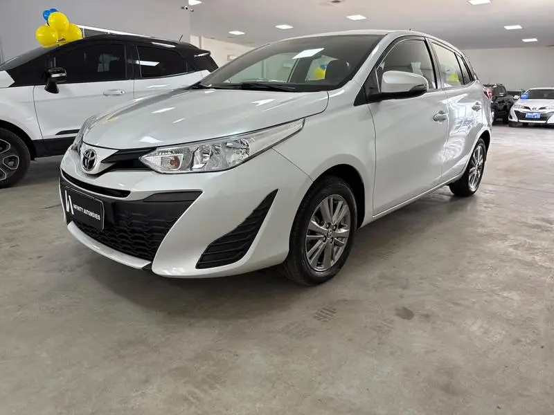 Toyota Yaris 1.5 XL Plus Connect CVT (Flex)