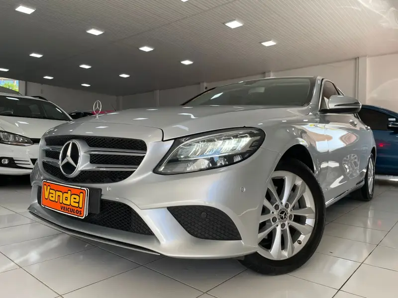 Mercedes-Benz C 180 Avantgarde 1.6 CGI Gasolina (Aut)