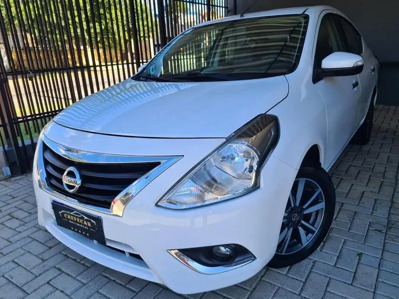 Nissan Versa 1.6 16V SL FlexStart CVT (Flex)