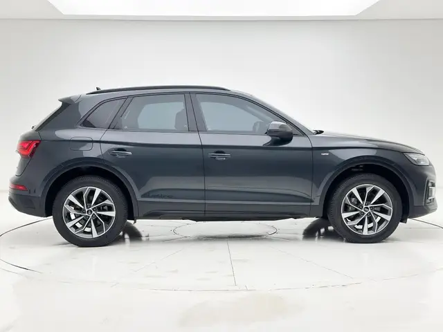 Carro Audi Q5 2022  Prestige 2.0 TFSI quattro S tronic (Aut)