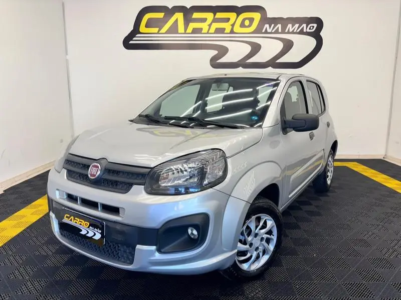 Fiat Uno Attractive 1.0 8V (Flex) 4p