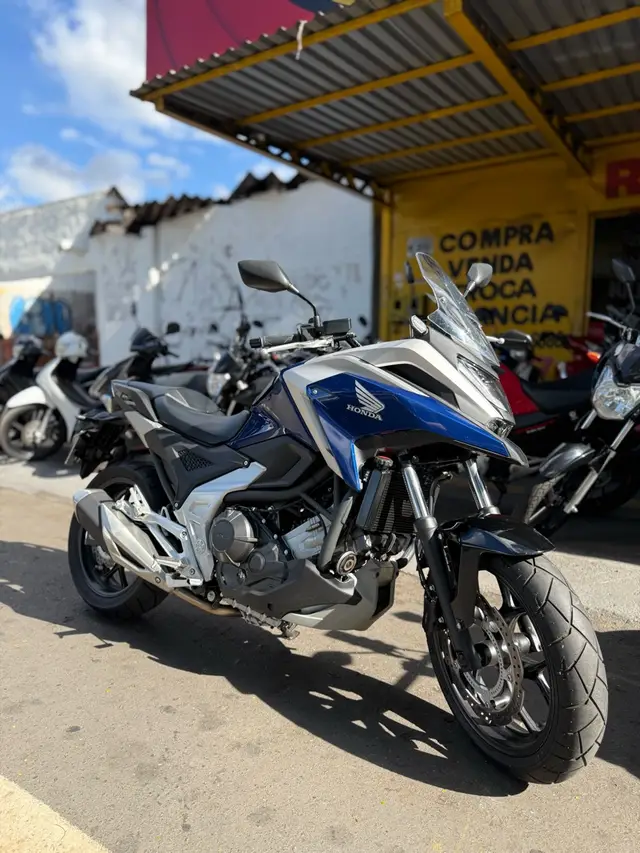 Carro Honda NC 750X 2023 STD