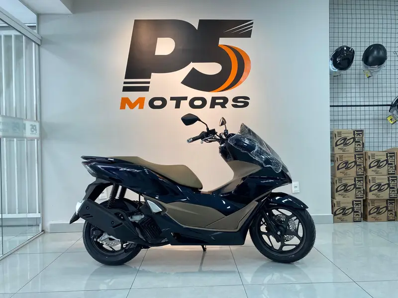 Honda PCX 160 DLX ABS