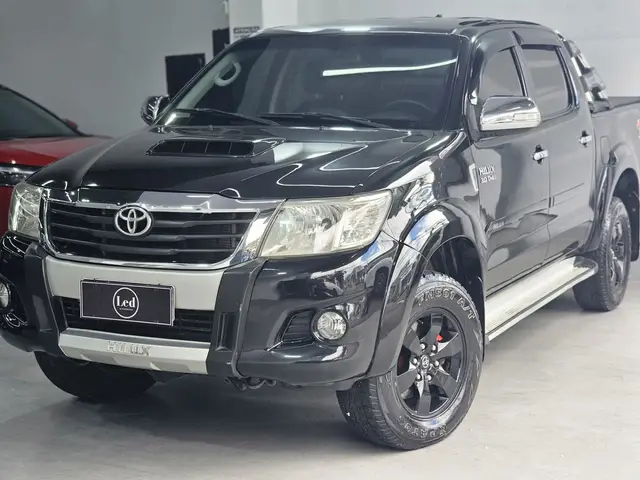 Carro Toyota Hilux Cabine Dupla 2014 Hilux 3.0 TDI 4x4 CD SRV (Aut)