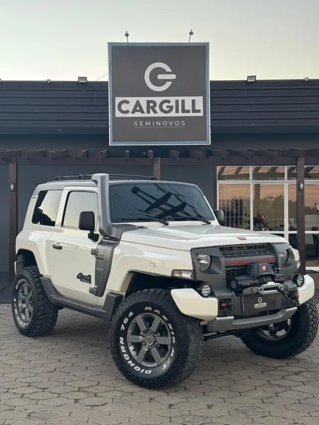 Carro Troller T4 2018 3.2 Diesel XLT 4x4