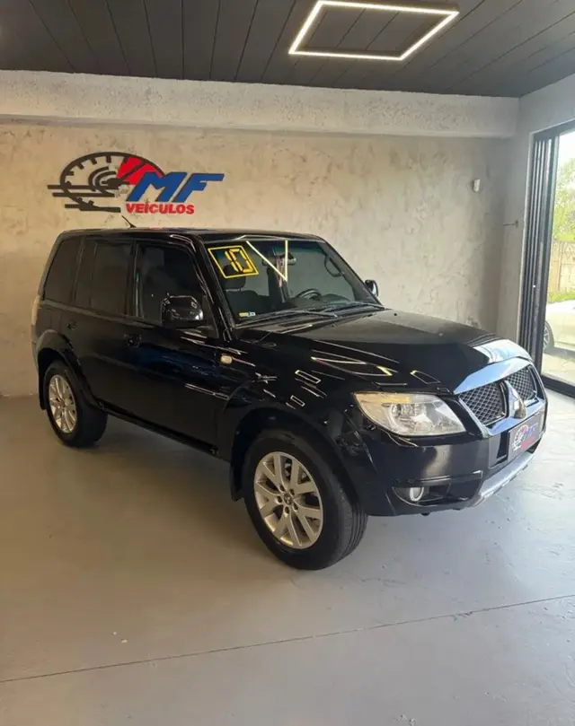 Carro Mitsubishi Pajero TR4 2010 2.0/ 2.0 Flex 16V 4x4 Mec.