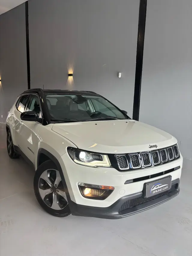 Carro Jeep Compass 2018 2.0 Longitude 4x2 (Aut) (Flex)