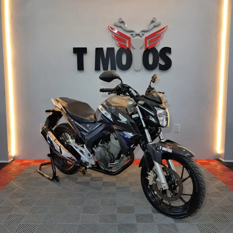Honda CB 250F Twister (ABS)