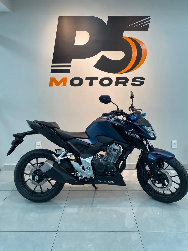 Honda CB 300F Twister (ABS)