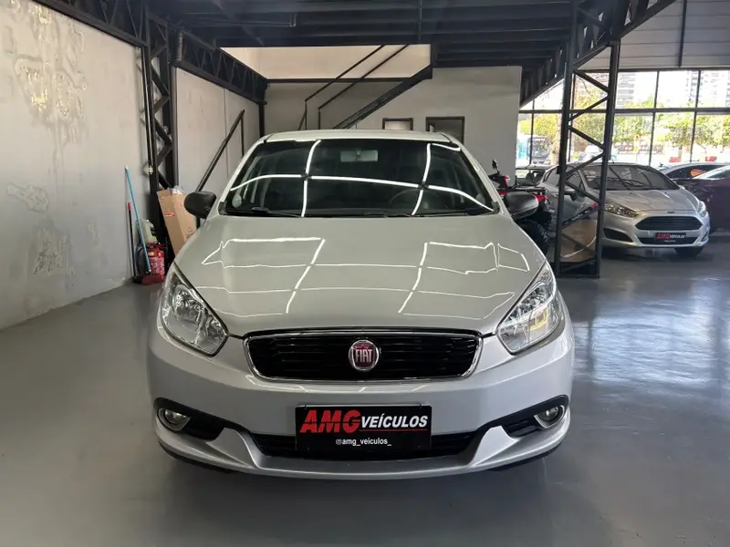Fiat Grand Siena Attractive 1.0 (Flex)