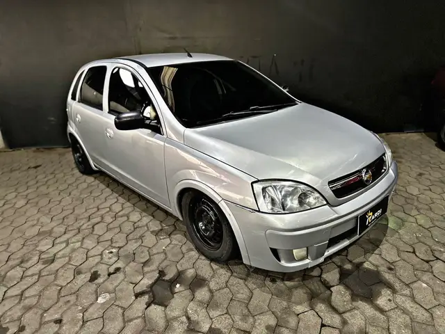 Carro Chevrolet Corsa Hatch 2004 1.8 (Flex)