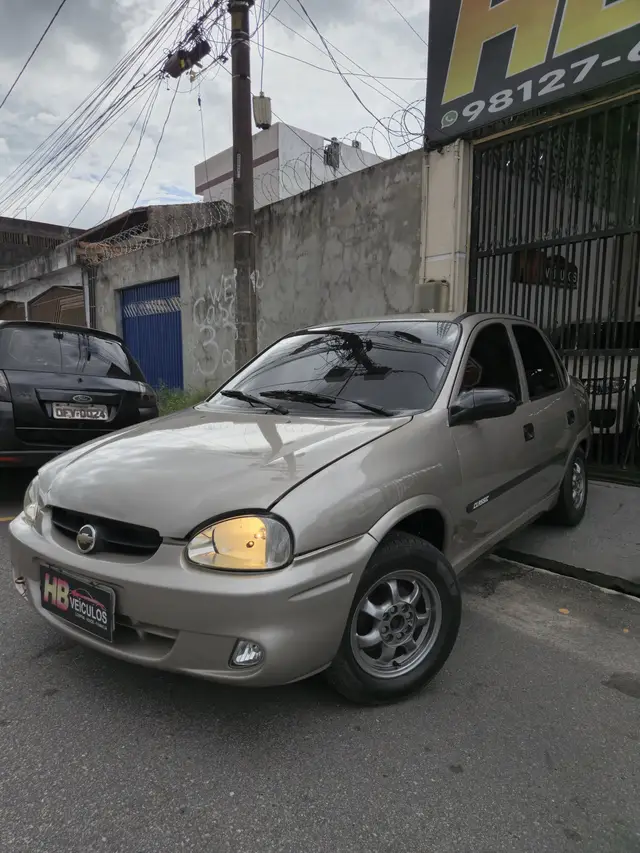 Carro Chevrolet Classic 2008 Corsa Sedan  Life 1.0 VHC (Flex)
