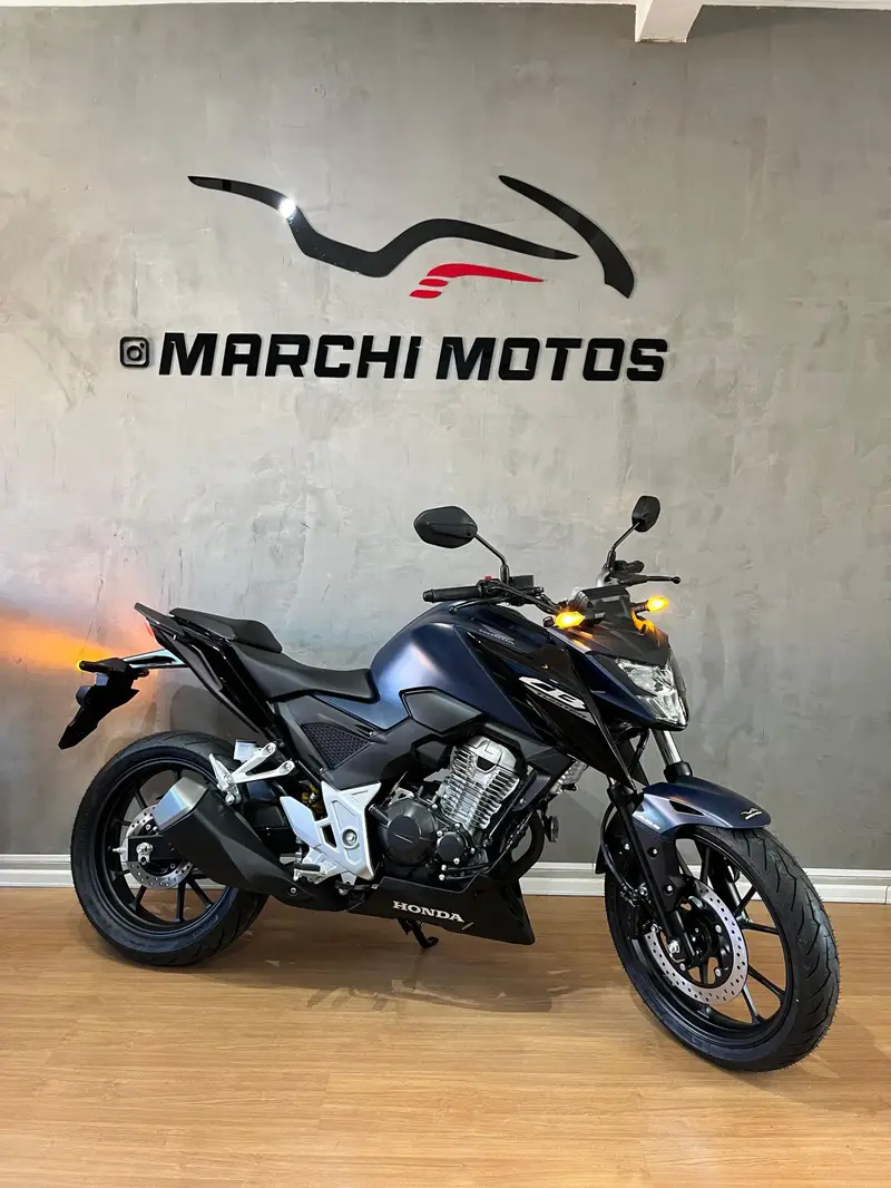 Honda CB 300F Twister (ABS)